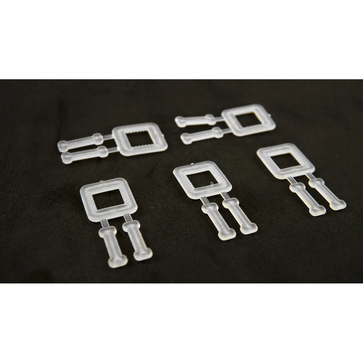 Fehér műanyag csatok 12 mm-es PP pántolószalaghoz (BUCKLES-5P)